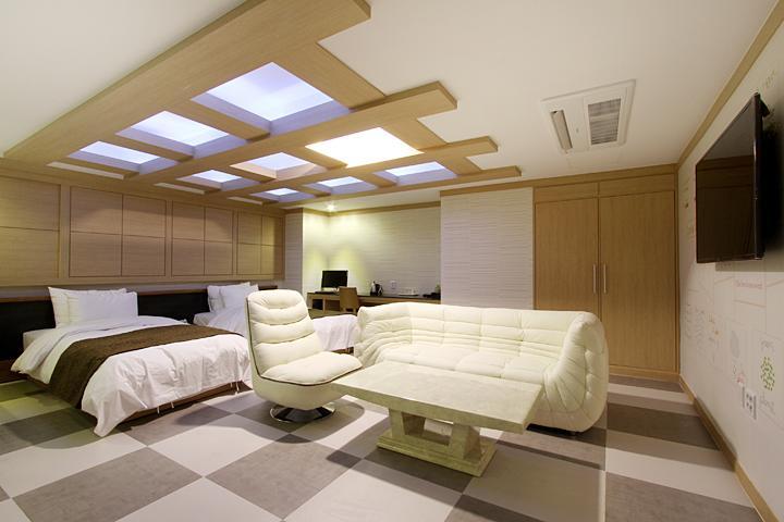 Suwon Orsay Business Hotel Luaran gambar