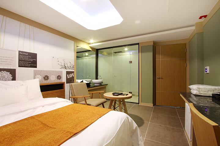 Suwon Orsay Business Hotel Luaran gambar